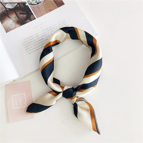 foulard chic carré Foulard Trend
