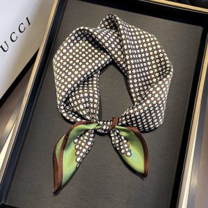 Carré 100% Soie Original Femme