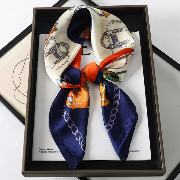 foulard carré chic Foulard Trend