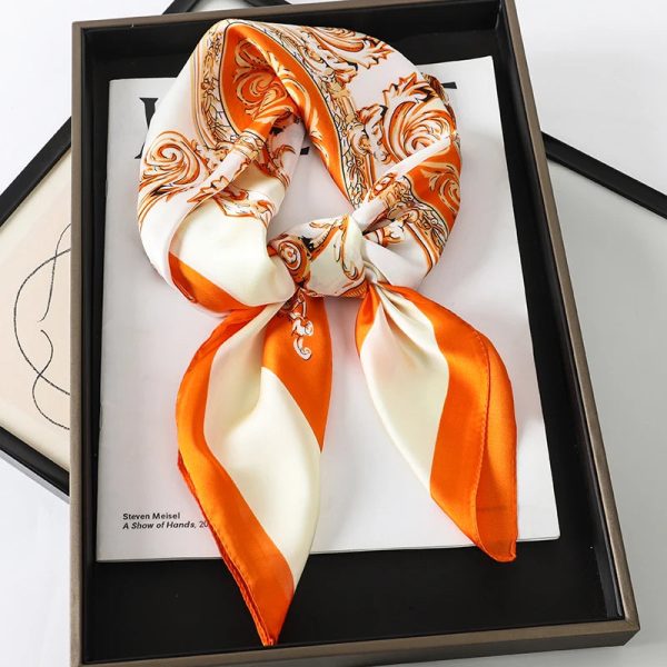 foulard carré chic Foulard Trend