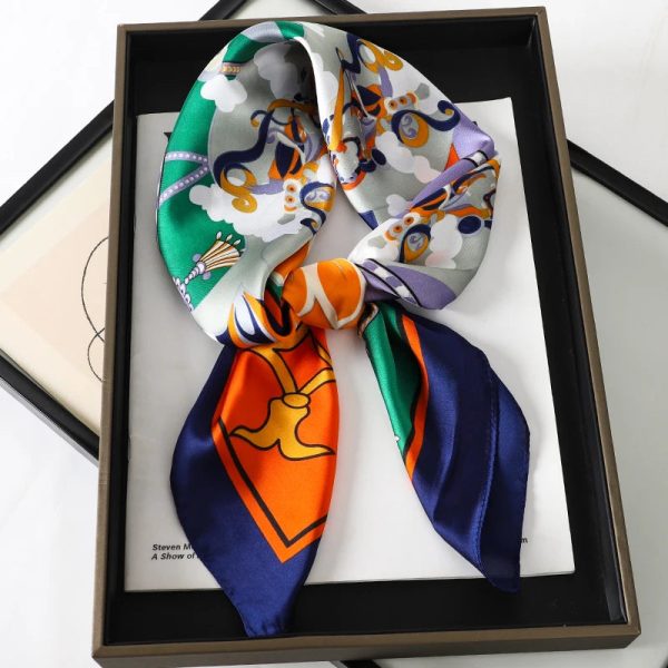 foulard carré chic